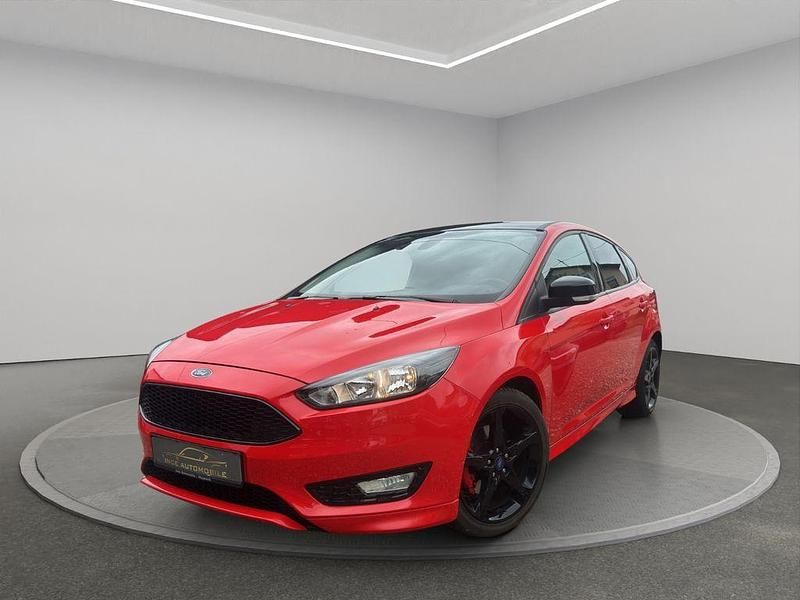 Rot Gebraucht 2016 Ford Focus Sport Limousine | 11.999 € (Fairer Preis) - Bild 1/4