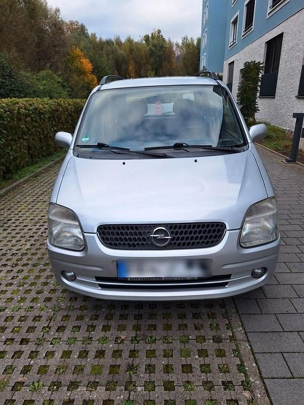 Silber Gebraucht 2001 Opel Agila Kleinwagen | 600 € (Guter Preis) - Bild 1/4