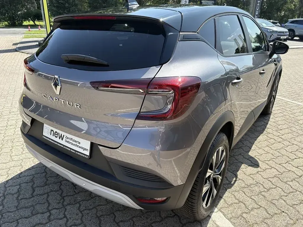 Gebraucht Renault Captur Evolution 140 PS (102 kW) 2024 Grau SUV