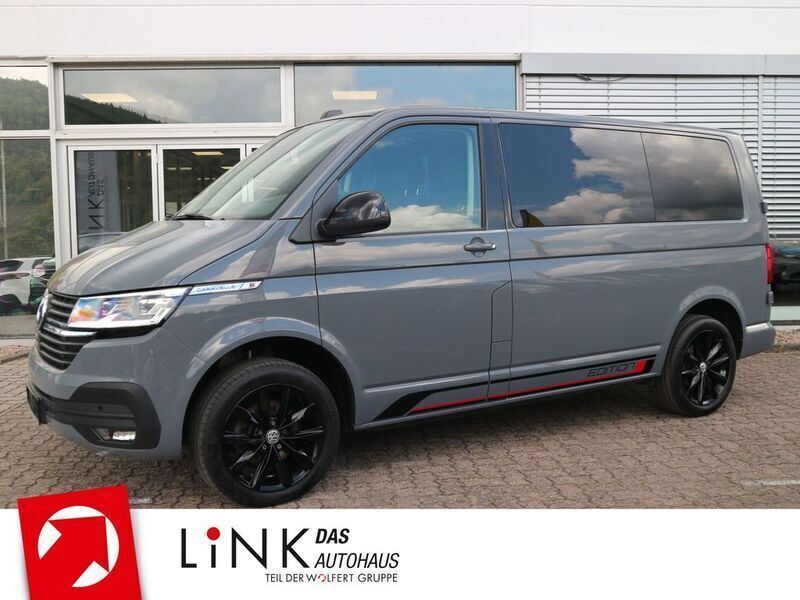 Grau Gebraucht 2022 VW T6.1 Comfortline Van | 39.850 € - Bild 1/4