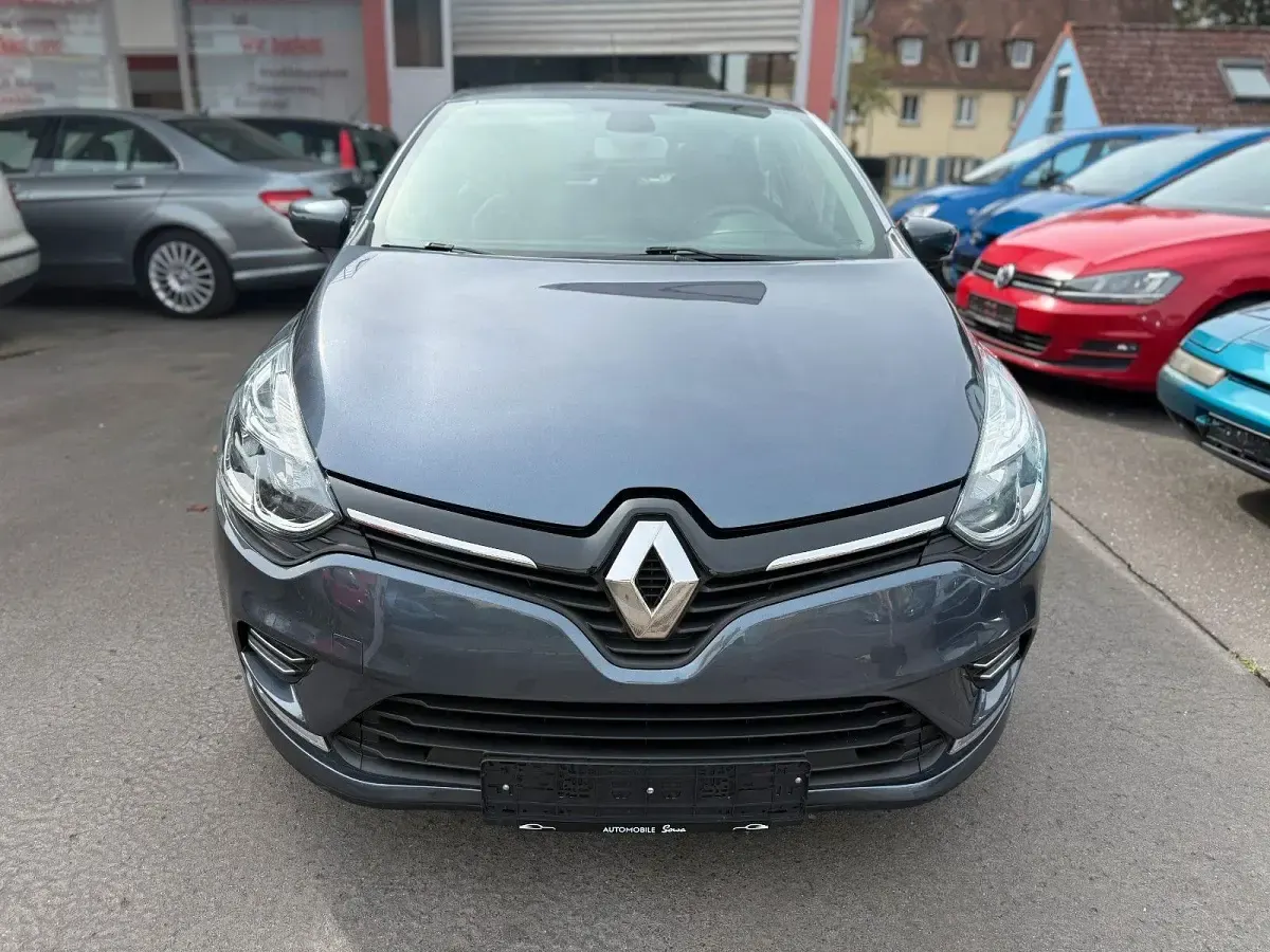 Gebraucht Renault Clio IV Collection 76 PS (55 kW) 2019 Grau Limousine