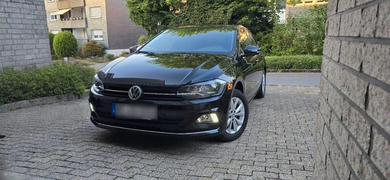 Schwarz Gebraucht 2018 VW Polo Highline Kleinwagen | 14.700 € (Fairer Preis) - Bild 1/4