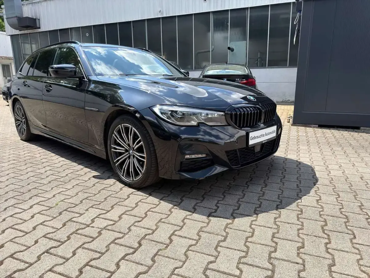 Używany BMW 330 Performance 286 KM (210 kW) 2022 Czarny Kombi