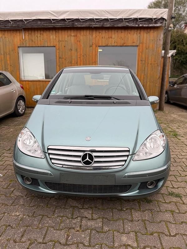 Gebraucht Mercedes A170 85 PS (62 kW) 2005 Silber Kleinwagen