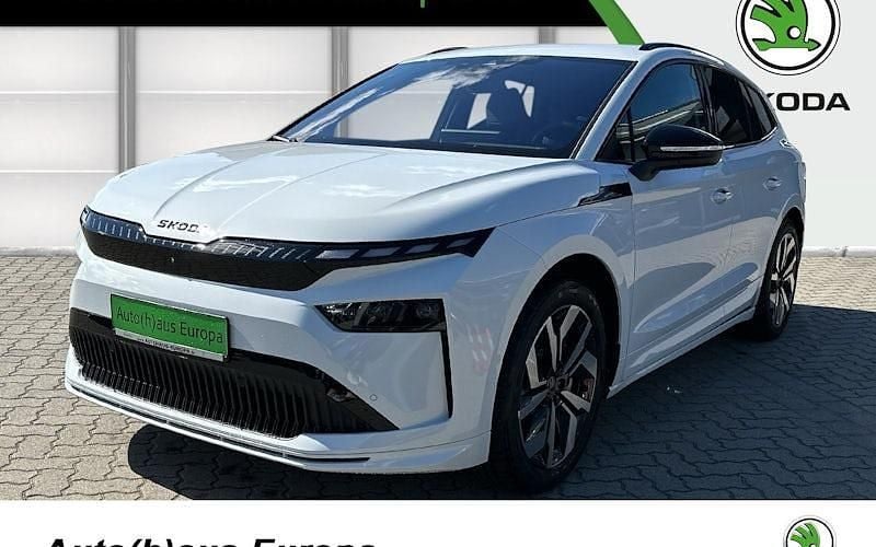 Weiß Neu 2025 Skoda Enyaq iV SportLine SUV | 53.320 € (Etwas zu teuer) - Bild 1/4