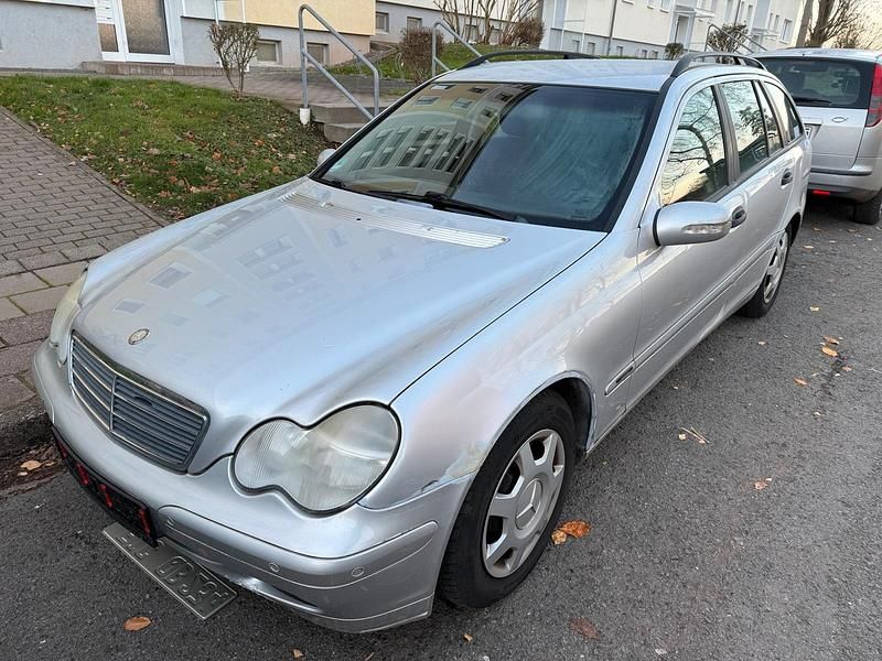 Silber Gebraucht 2002 Mercedes C220 Kombi | 1.500 € (Guter Preis) - Bild 1/4