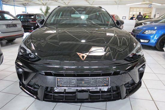 Neu Cupra Leon 150 PS (110 kW) 2025 Schwarz Limousine