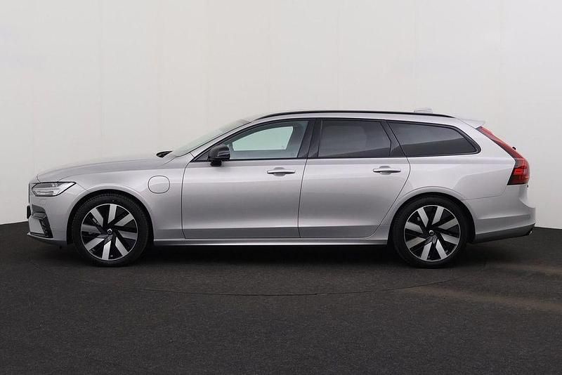 Second-hand Volvo V90 Plus 2024 Argintiu Break