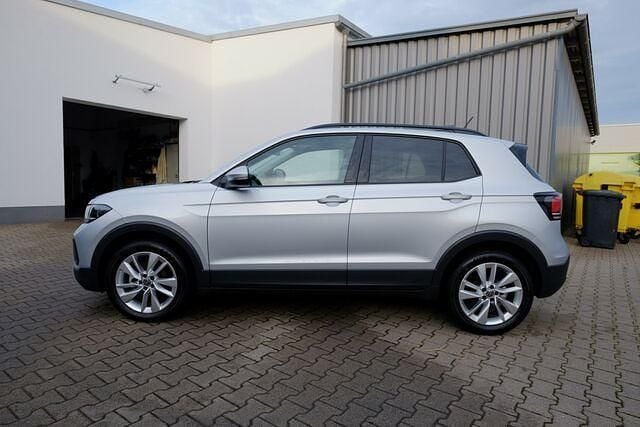 Gebraucht VW T-Cross Life 116 PS (85 kW) 2024 Silber SUV