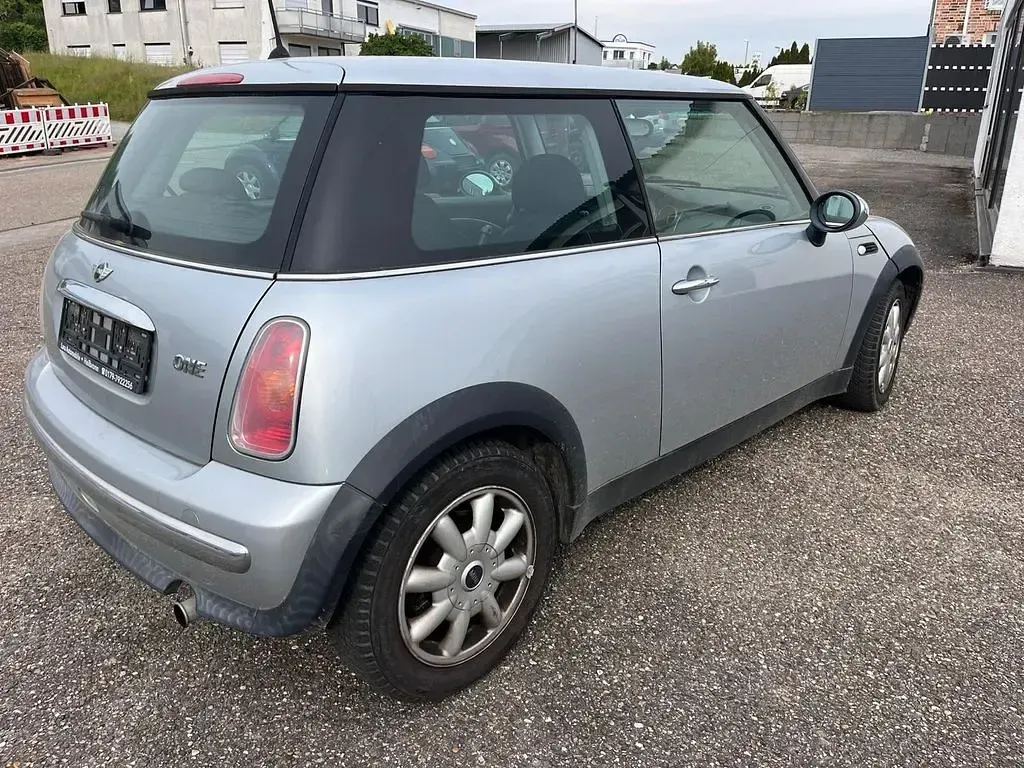 Occasion Mini ONE 90 ch (66 kW) 2003 Citadine