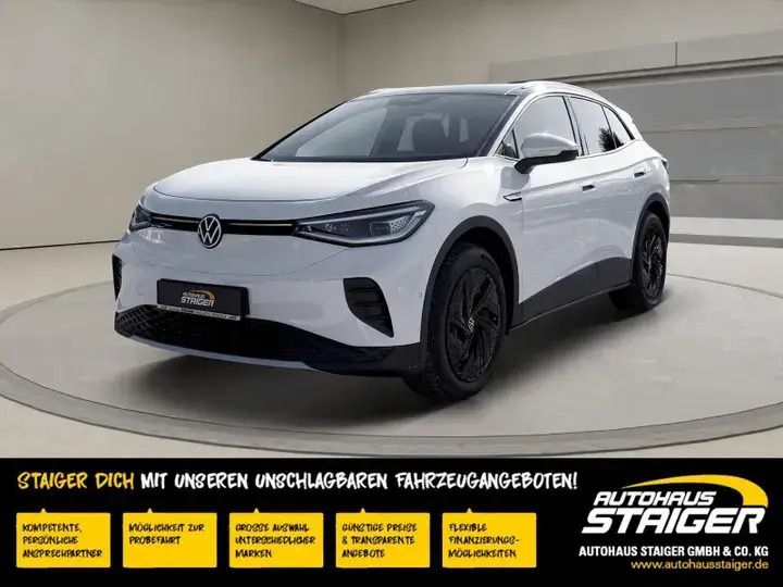 Weiß Gebraucht 2023 VW ID.4 Pro Performance SUV | 35.950 € (Etwas zu teuer) - Bild 1/4