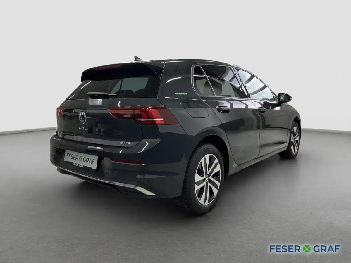 Gebraucht VW Golf VIII 116 PS (85 kW) 2025 Uranograu Limousine