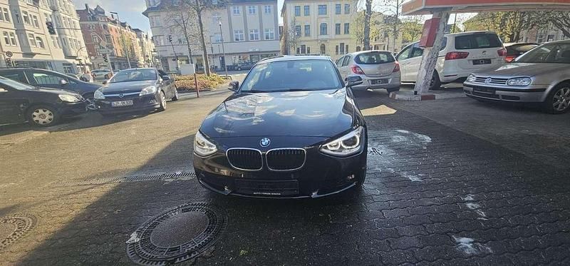 Gebraucht BMW 116 136 PS (100 kW) 2013 Schwarz Kleinwagen