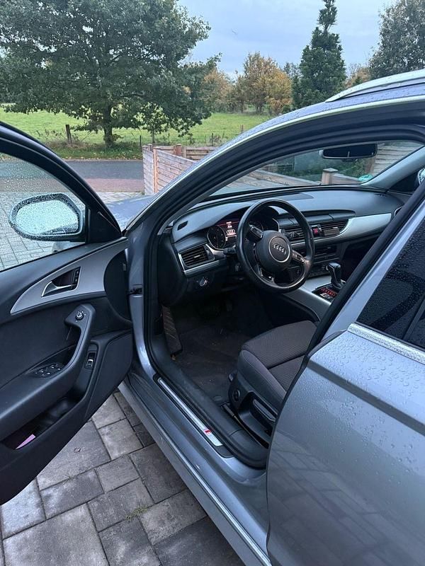 Gebraucht Audi A6 Ambiente 190 PS (139 kW) 2016 Grau Kombi