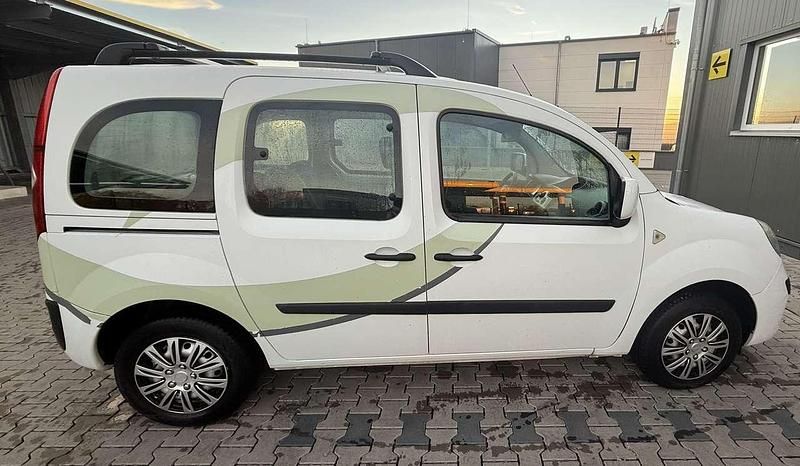 Gebraucht Renault Kangoo Expression 90 PS (66 kW) 2011 Van / Kleinbus