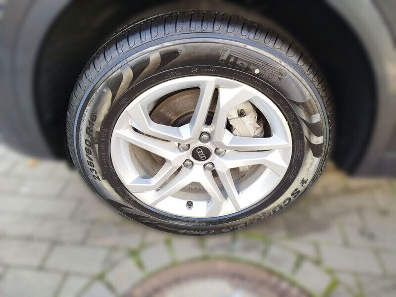 Gebraucht Audi Q5 Advanced 265 PS (194 kW) 2024 Grau SUV