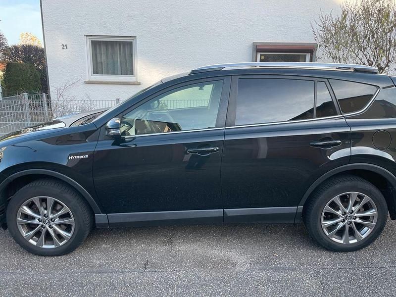 Schwarz Gebraucht 2017 Toyota RAV4 Executive SUV | 17.200 € (Fairer Preis) - Bild 1/4