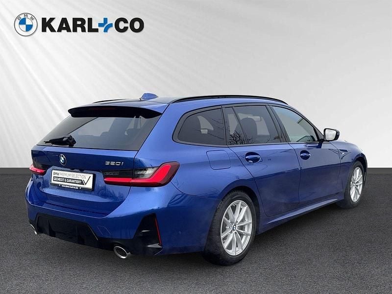 Gebraucht BMW 320 M Sport 184 PS (135 kW) 2025 Portimao blau metallic Kombi