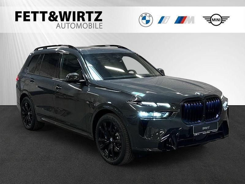 Grau Gebraucht 2025 BMW X7 M Sport SUV | 106.990 € - Bild 1/3