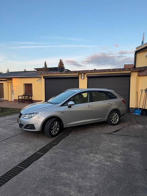 Gebraucht Seat Ibiza ST 60 PS (44 kW) 2011 Silber Kombi