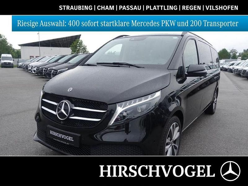 Obsidianschwarz metallic Gebraucht 2023 Mercedes V300 Avantgarde Van / Kleinbus | 56.900 € (Superpreis) - Bild 1/4