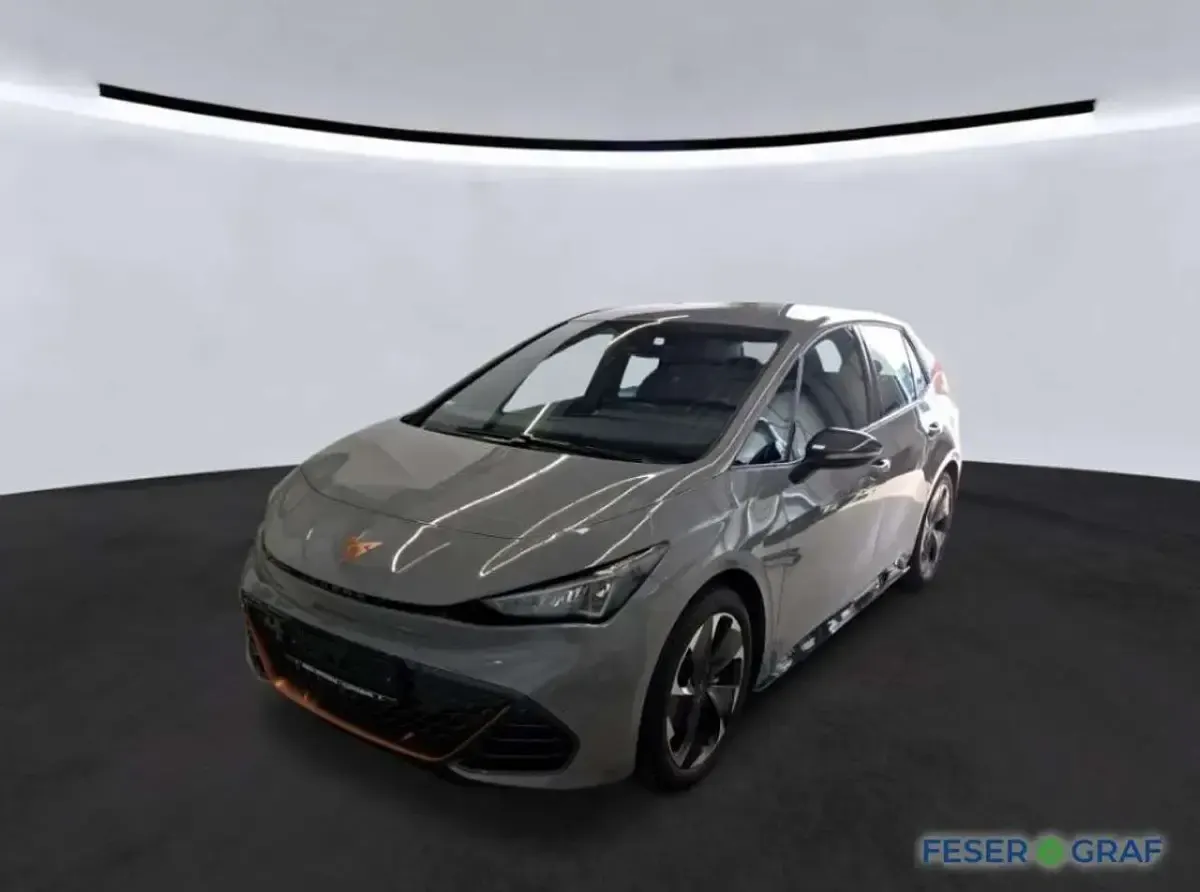 Second-hand Cupra Born 150 kW (204 CP) 2024 Gri Hatchback