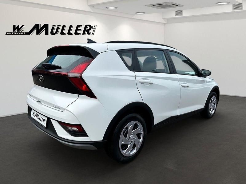Gebraucht Hyundai Bayon Select 101 PS (74 kW) 2024 Weiß SUV