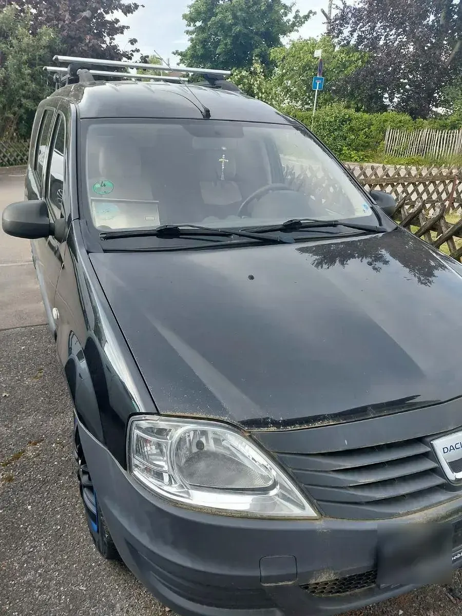 Gebraucht Dacia Logan MCV 75 PS (55 kW) 2010 Schwarz Kombi