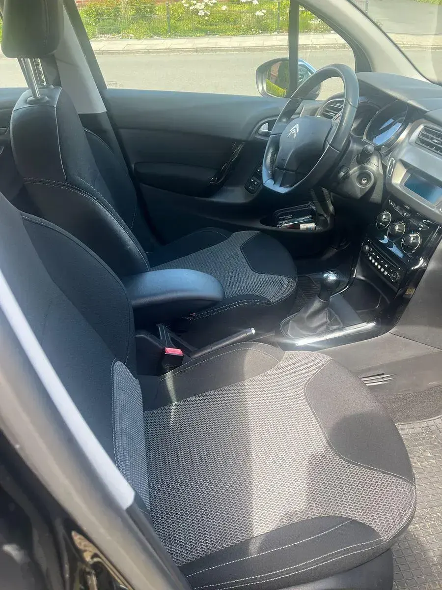 Gebraucht Citroën C3 PureTech 82 PS (60 kW) 2014 Schwarz Kleinwagen