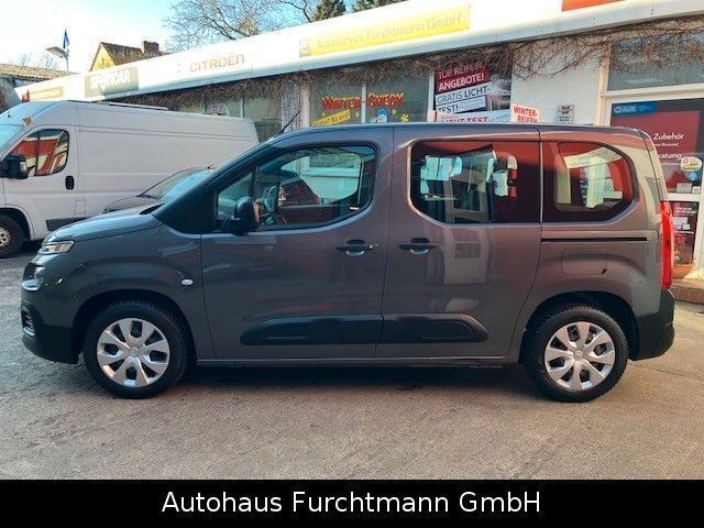 Grau Gebraucht 2019 Citroën Berlingo Live Van / Kleinbus | 15.990 € (Fairer Preis) - Bild 1/4