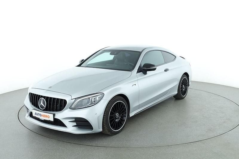 Silber Gebraucht 2019 Mercedes C220 AMG line Coupé | 31.690 € (Fairer Preis) - Bild 1/3