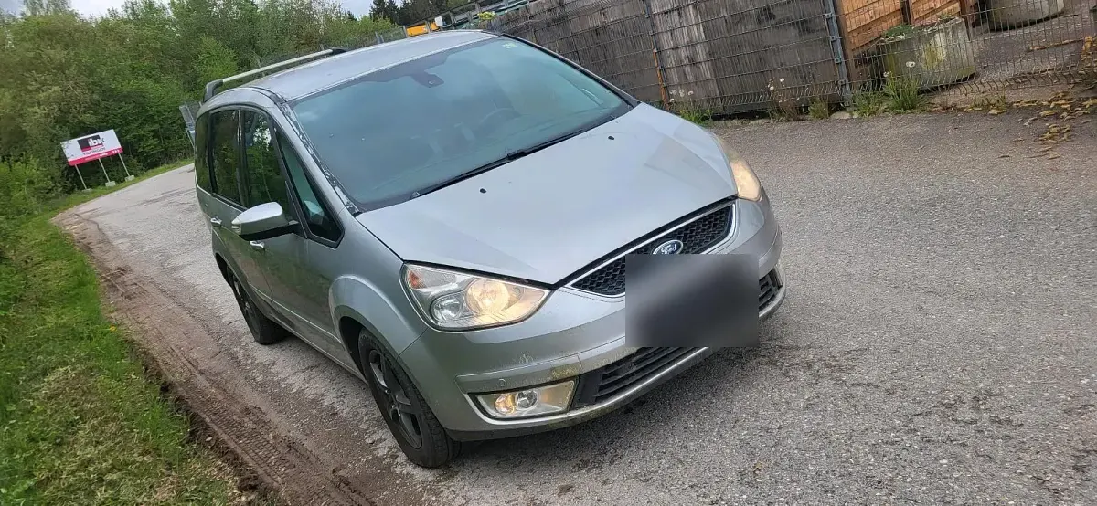 Gebraucht Ford Galaxy 140 PS (102 kW) 2008 Silber Van / Kleinbus
