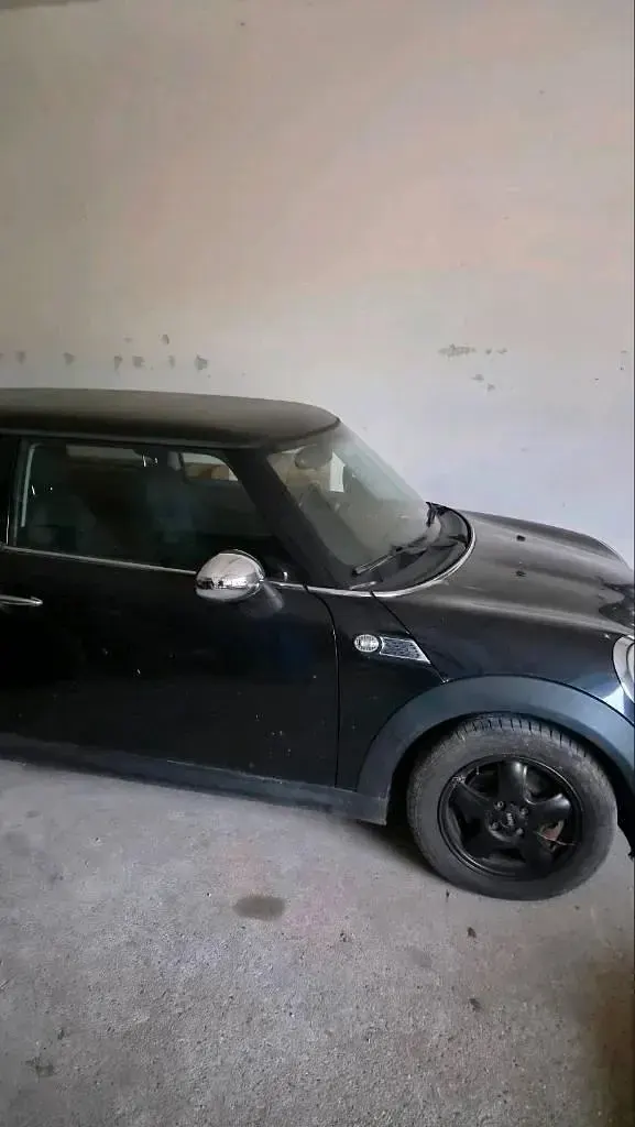 Gebraucht Mini ONE 95 PS (69 kW) 2008 Schwarz Kleinwagen