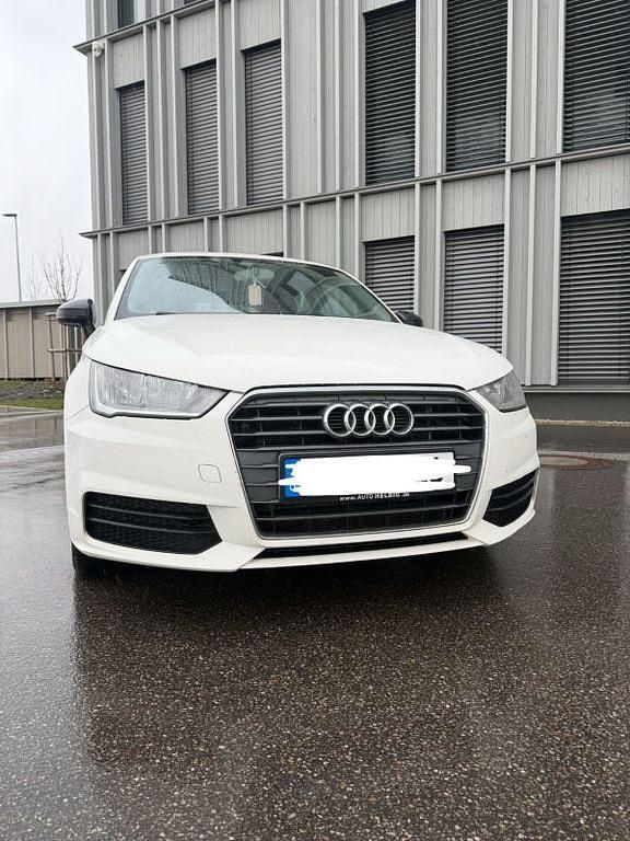 Gebraucht Audi A1 Sportback 95 PS (69 kW) 2016 Weiß Kleinwagen