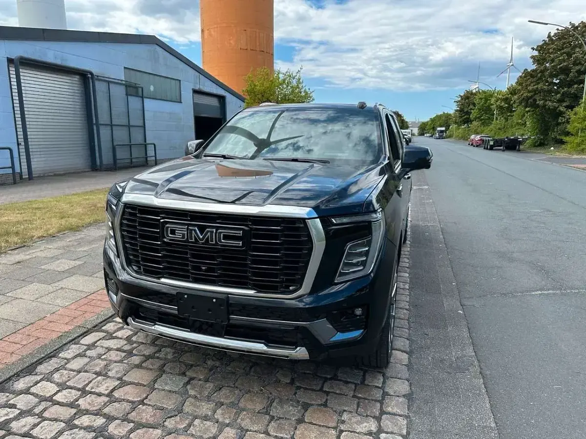 Neu GMC Yukon 420 PS (308 kW) 2026 Onyx black SUV