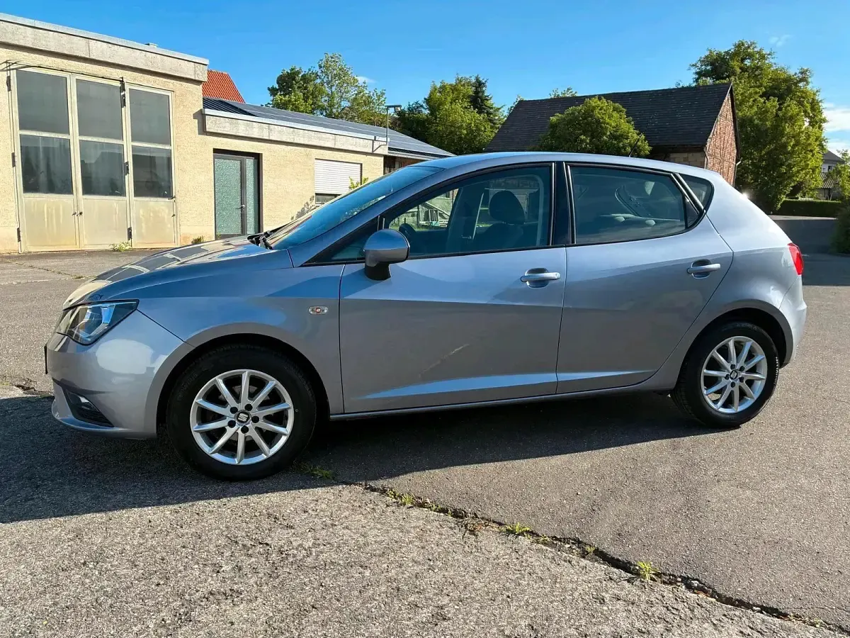 Gebraucht Seat Ibiza 90 PS (66 kW) 2017 Silber Kleinwagen