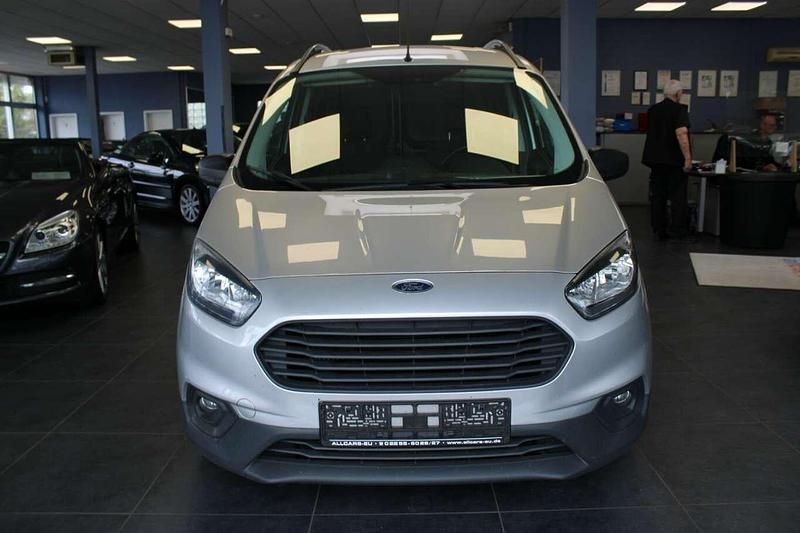 Usata Ford Transit 101 CV (74 kW) 2018 Argento Monovolume