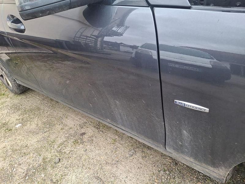 Gebraucht Mercedes C220 170 PS (125 kW) 2009 Grau Kombi