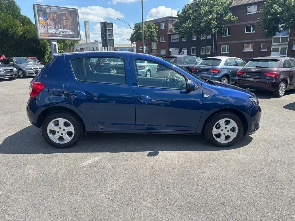 Gebraucht Dacia Sandero Lauréate 90 PS (66 kW) 2016 Blau Limousine