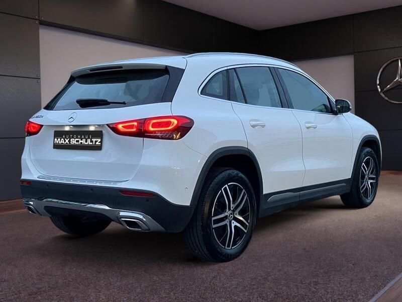 Usata Mercedes GLA200 Progressive 150 CV (110 kW) 2023 Bianco SUV