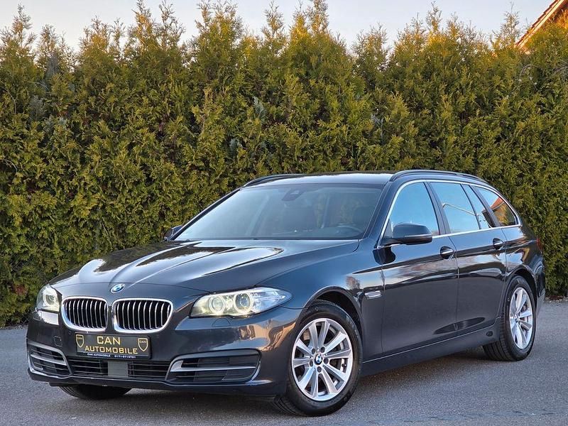 Gebraucht BMW 520 Performance 190 PS (139 kW) 2016 Grau Kombi
