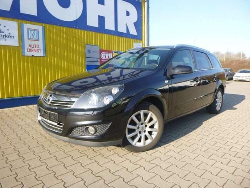 Gebraucht Opel Astra Innovation 116 PS (85 kW) 2008 Saphirschwarz mi2 Kombi