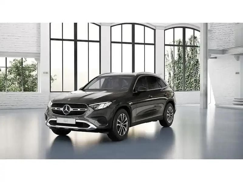 Gebraucht Mercedes GLC200 204 PS (150 kW) 2024 Grau graphitgrau metallic SUV