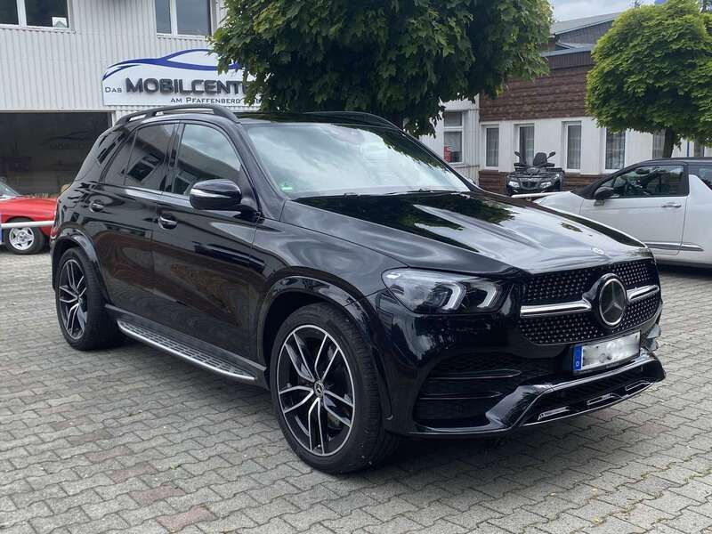 Obsidianschwarz Gebraucht 2019 Mercedes GLE450 AMG SUV | 45.450 € (Fairer Preis) - Bild 1/4