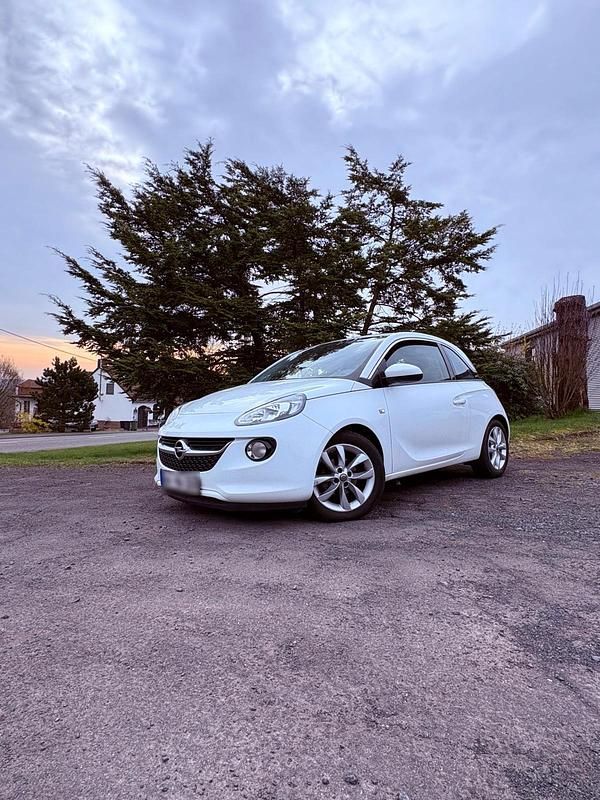 Second-hand Opel Adam 70 CP (51 kW) 2015 Alb Hatchback