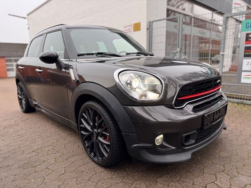 Grau Gebraucht 2014 Mini John Cooper Works Kleinwagen | 11.800 € (Fairer Preis) - Bild 1/4