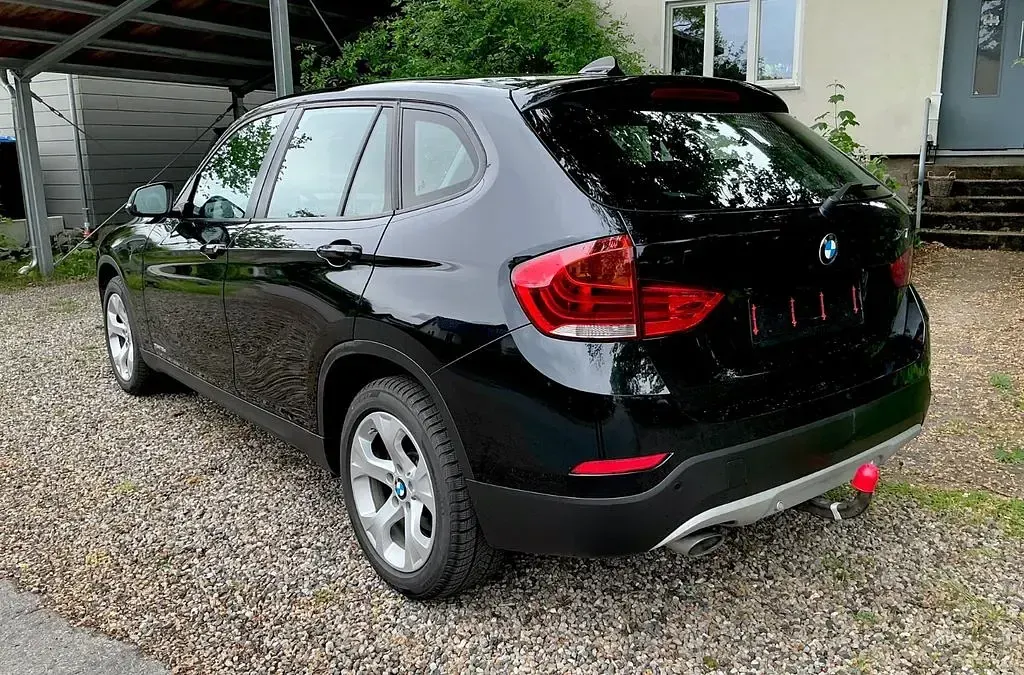 Gebraucht BMW X1 143 PS (105 kW) 2014 Schwarz SUV
