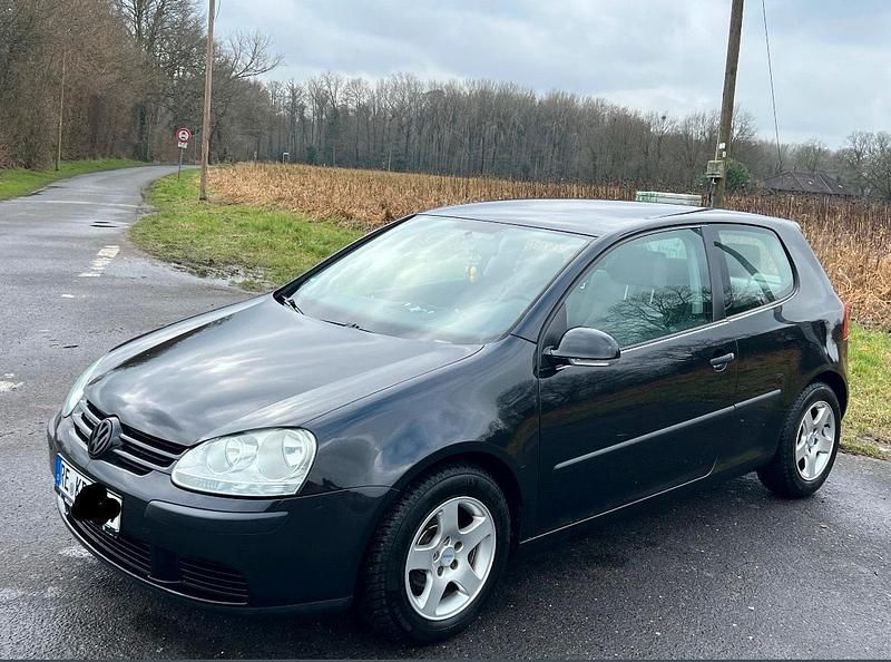 Gebraucht VW Golf IV 75 PS (55 kW) 2004 Schwarz Kleinwagen