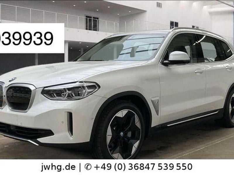 Weiß Gebraucht 2021 BMW iX3 Impressive SUV | 33.450 € (Superpreis) - Bild 1/4