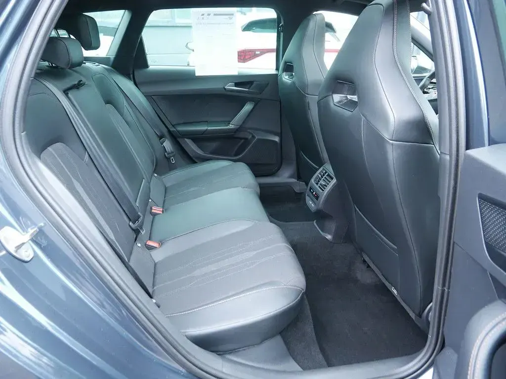 Gebraucht Cupra Leon VZ 310 PS (228 kW) 2022 Grau Limousine